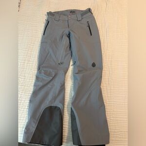 Stio Women’s double charged insulated pants Color:Dry wind (light blue/gray)